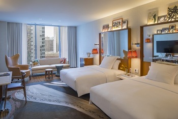 Premier Queen Queen, at Lotte Hotel Seattle