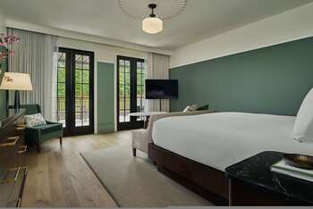 Deluxe Resort King, at Pendry Natirar
