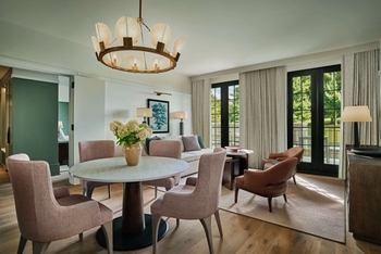 ADA Accessible Deluxe Estate 1 Bedroom Suite King, at Pendry Natirar