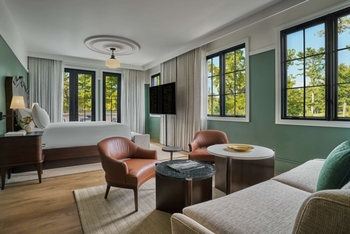 Deluxe Resort Studio, at Pendry Natirar