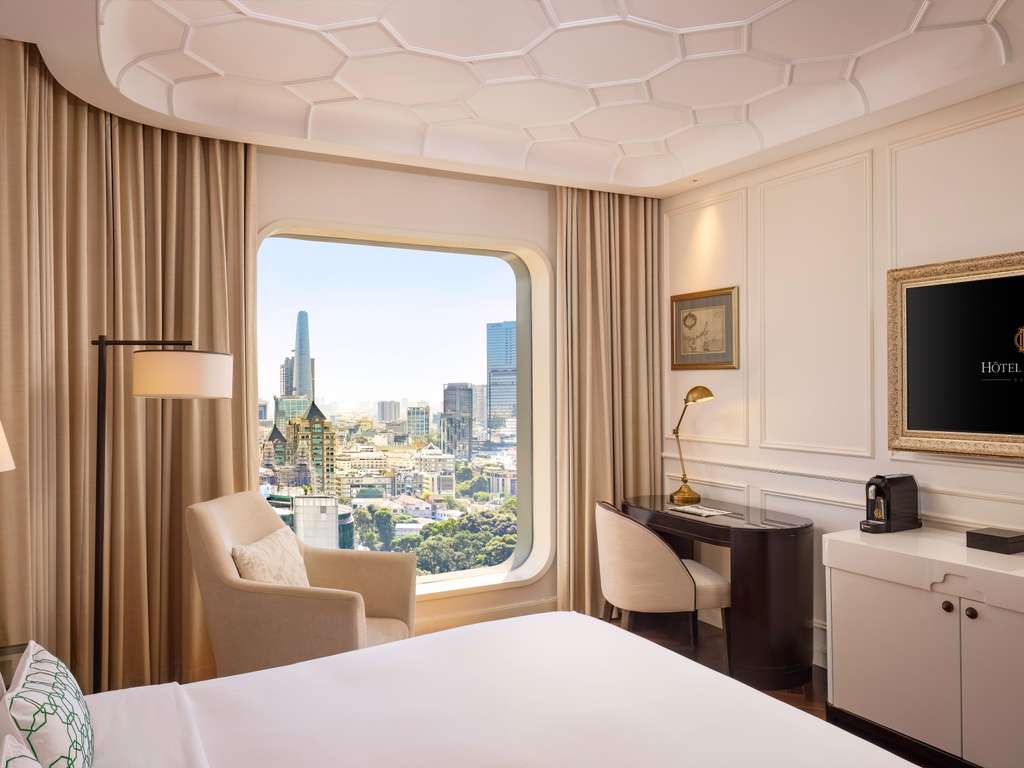 Deluxe Room, 1 King Bed, City View, at Hotel Des Arts Saigon - MGallery