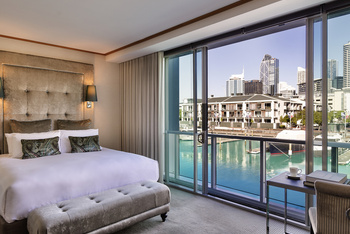 Luxury Room, Club Millesime Access, 1 King Bed, Marina View, at Sofitel Auckland Viaduct Harbour