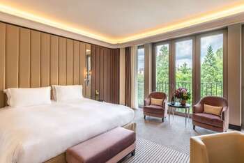 Luxury Room 1 King Bed, at Sofitel Frankfurt Opera