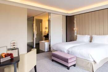 Luxury Room 2 Singles, at Sofitel Frankfurt Opera