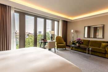 Junior Suite 1 King Bed, at Sofitel Frankfurt Opera