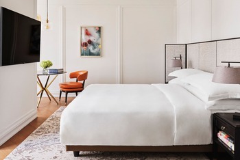 1 King Bed High Floor, at Park Hyatt London River Thames