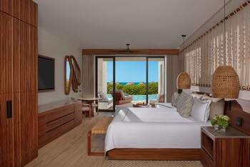Preferred Club Junior Suite Swim Out Ocean Front, at Secrets Playa Blanca Costa Mujeres