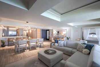 Beach View Ruby Suite - 2 Bedroom Plus Den, at ESPACIO The Jewel of Waikiki