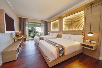 2 Queen Bed Ocean View Room, at Hilton Hotel Tahiti