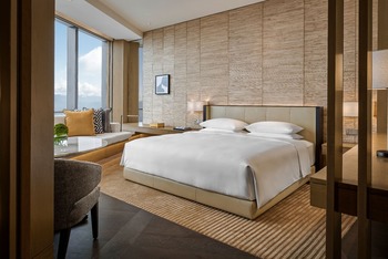 1 King Bed Corner, at Park Hyatt Kuala Lumpur