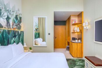 Essential Room, at Kimpton BEM Budapest