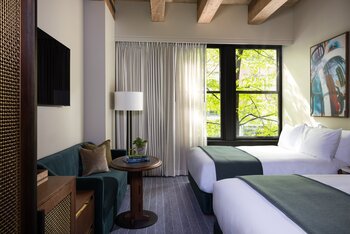 Alder Double Queen, at Populus Seattle