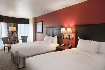 ADA Accessible 2 Dbl Mobility/Hearing Access Ri Shwr No Smok, at President Abraham Lincoln Springfield - a DoubleTree by Hilton Hotel