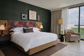 1 King Premium Spa, at Kimpton Santo San Antonio Riverwalk