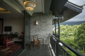 Mountain View Suite - King, at Banyan Tree Lijiang