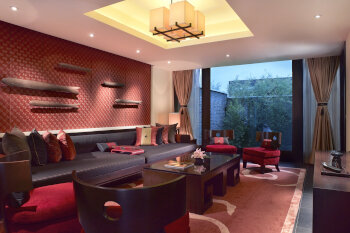 Three-Bedroom Villas: Three-Bedroom Mountain View Pool Villa, at Banyan Tree Lijiang