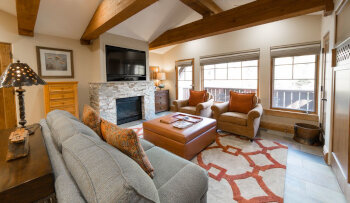 The Chateaux Studio with Murphy Bed - Studio Room, at The Chateaux Deer Valley