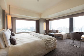 Premier Corner King Non-Smoking, at The Capitol Hotel Tokyu