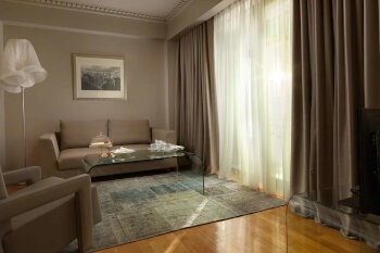 Acropolis View Deluxe Suite, at NJV Athens Plaza