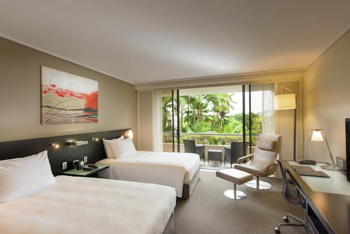Double Hilton Guest Room, Double Beds, at Hilton Cairns