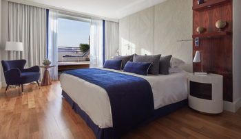 Junior Suite with Terrace and Partial Sea View King, at Hotel Martinez