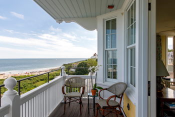 Atlantic Suite, at Ocean House