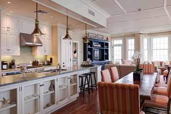 Narragansett Suite, at Ocean House