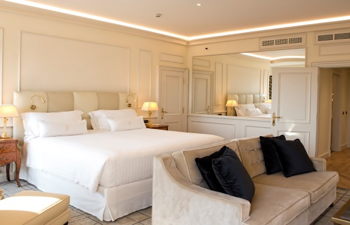 Junior Suite Prestige, at Parco dei Principi Grand Hotel & Spa