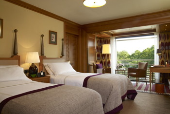 Deluxe Twin Room, at Divan Istanbul