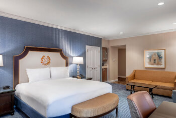 1 King Junior Suite, at Willard InterContinental Washington