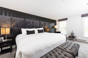 Harbor View King, at Camden Harbour Inn