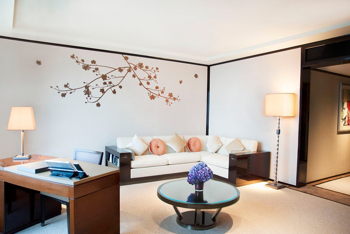 Superior Harbour View Suite, at The Peninsula Hong Kong