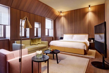 Tudor Suite, 2 Bedrooms, at Hotel Cafe Royal