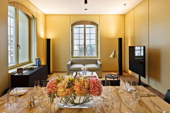 Regent Suite, King, at Hotel Cafe Royal