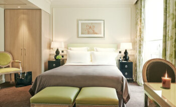Deluxe Room, at Grand Hotel du Palais Royal