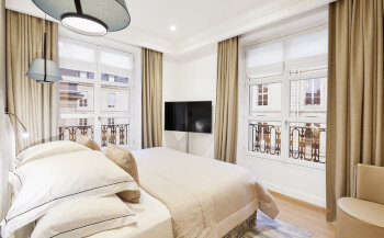 Connecting Suite Prestige, at Grand Hotel du Palais Royal