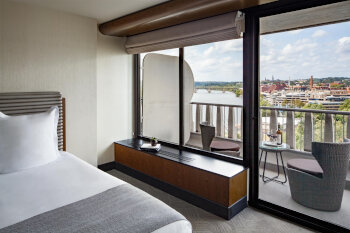 Premier King with River View and Balcony, at The Watergate Hotel