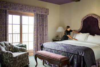 Manor House Room with Garden View - One King Bed, at Mirbeau Inn & Spa at The Pinehills