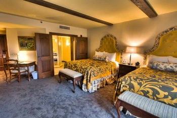 ADA Accessible Room in the Guest House with Golf View - Two Queen Beds, at Mirbeau Inn & Spa at The Pinehills