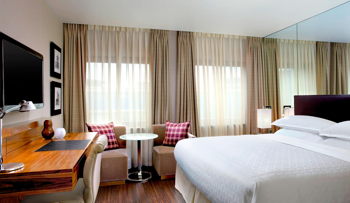 Club Room, Club lounge access, Guest room, 1 King, at Sheraton Grand Hotel & Spa