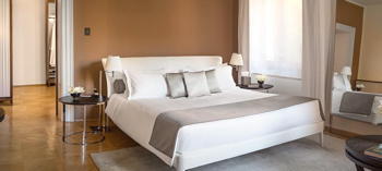 Palazzo Chamber Luminoso, at Aman Venice