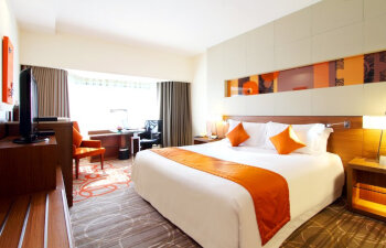 Deluxe Club King, at Centara Grand at Central Plaza Ladprao