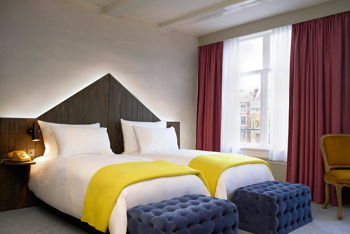 Classic Twin Canal View Room, at Pulitzer Amsterdam