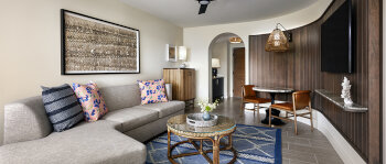 Mountainside Suite 1 King, at Fairmont Kea Lani Maui