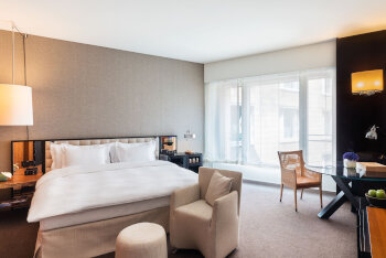 1 King Bed Deluxe, at Grand Hyatt Berlin
