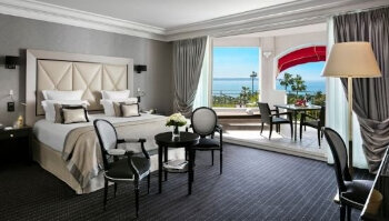 Junior Suite Prestige Sea View Terrace, at Majestic Barriere Cannes