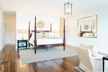 Charleston Market City Suite, at Planters Inn