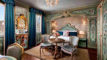 1 Queen Bed, Venetian Room, at The Gritti Palace