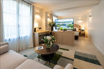 Junior Suite, at Le Vallon de Valrugues & Spa