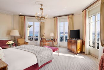 Junior Suites Lake View Panorama, at Beau Rivage Geneve
